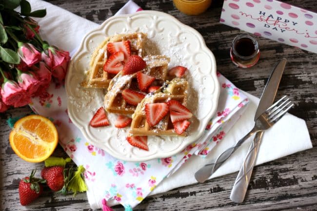 How To Plan The Perfect Breakfast In Bed For Mother S Day MomTrends