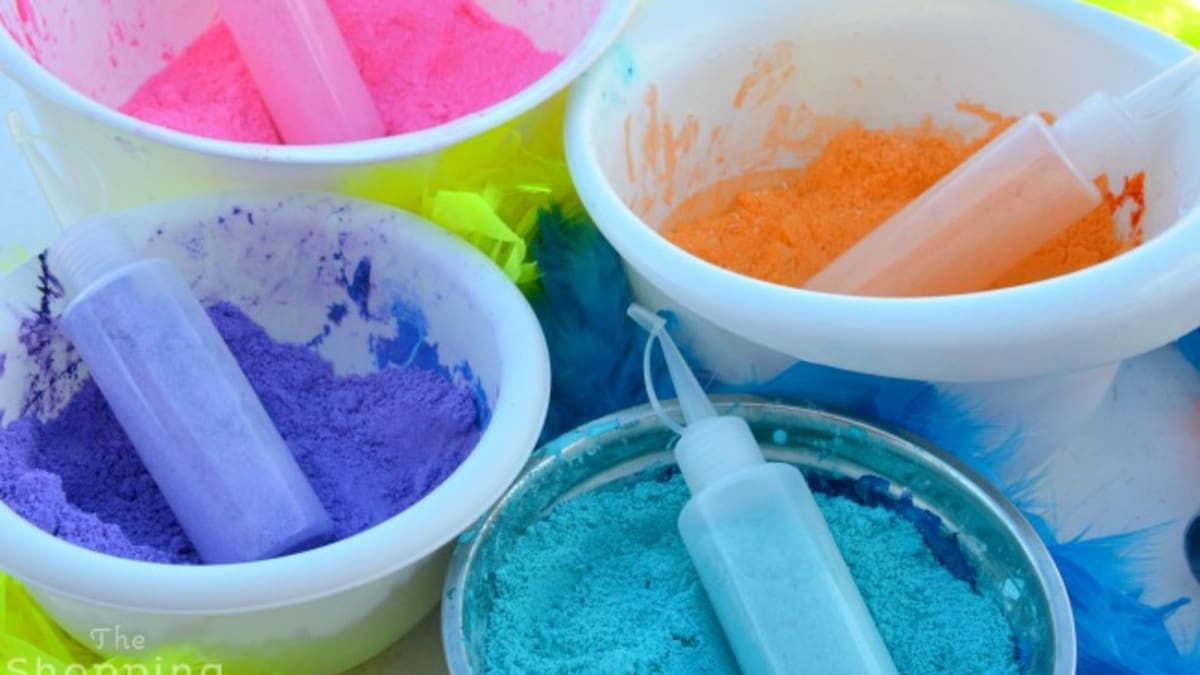 How to Throw a Color Party