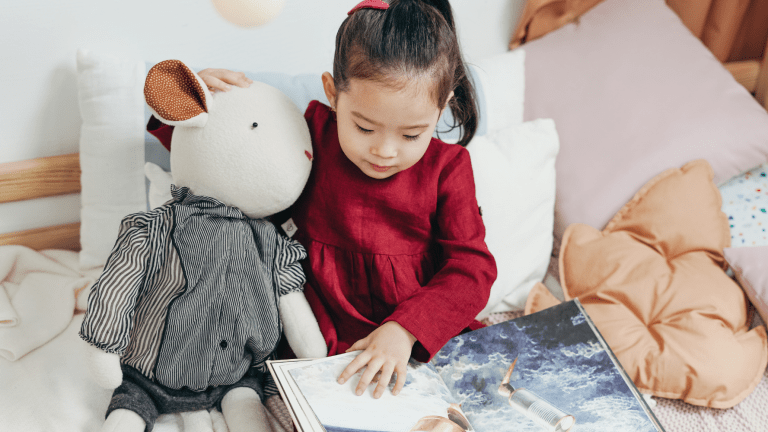 5 Ways to Celebrate National Reading Month - MomTrends