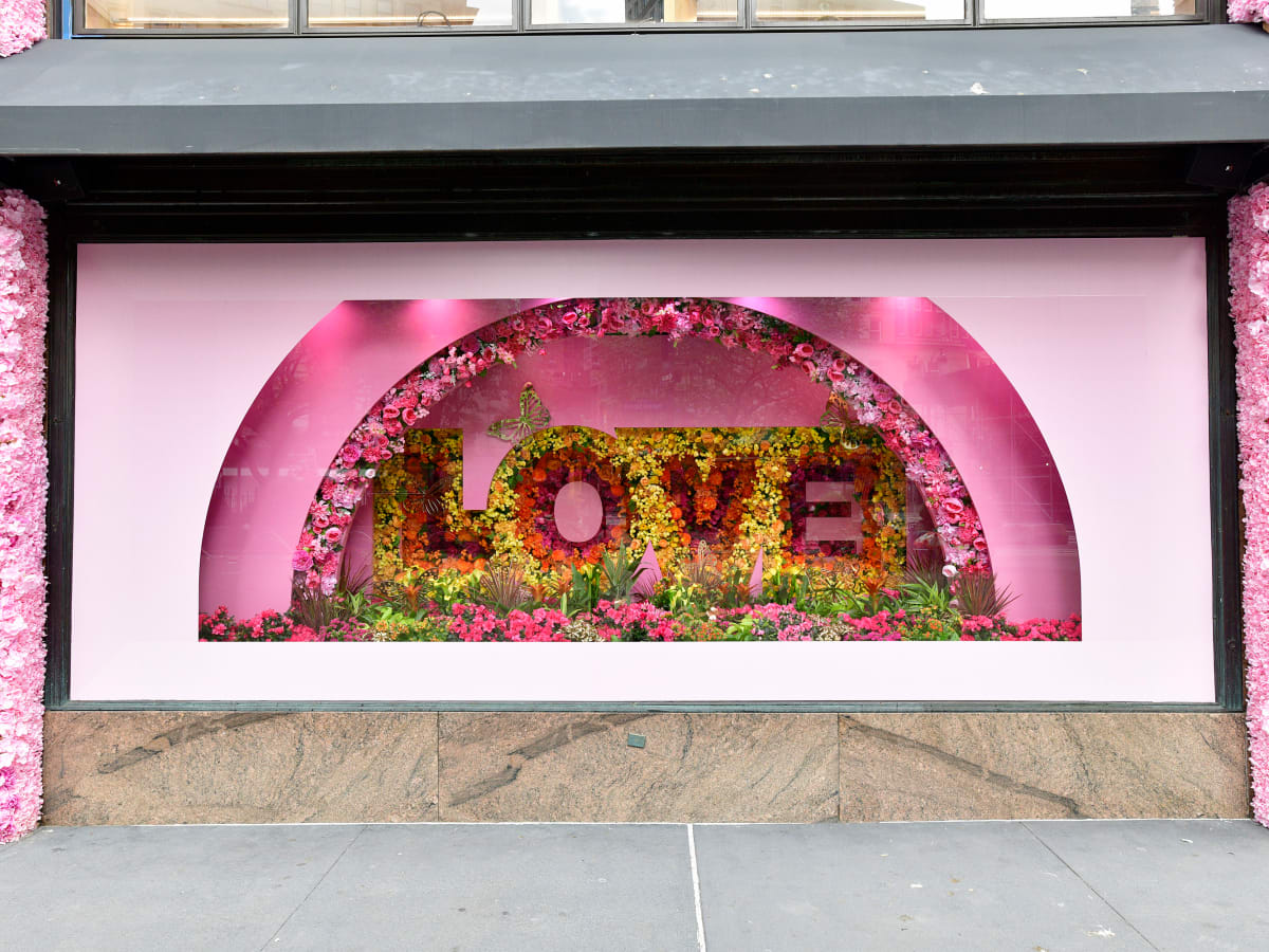 MACY'S PRESENTS JOURNEY TO PARADISIOS FLOWER SHOW, NYC — Average