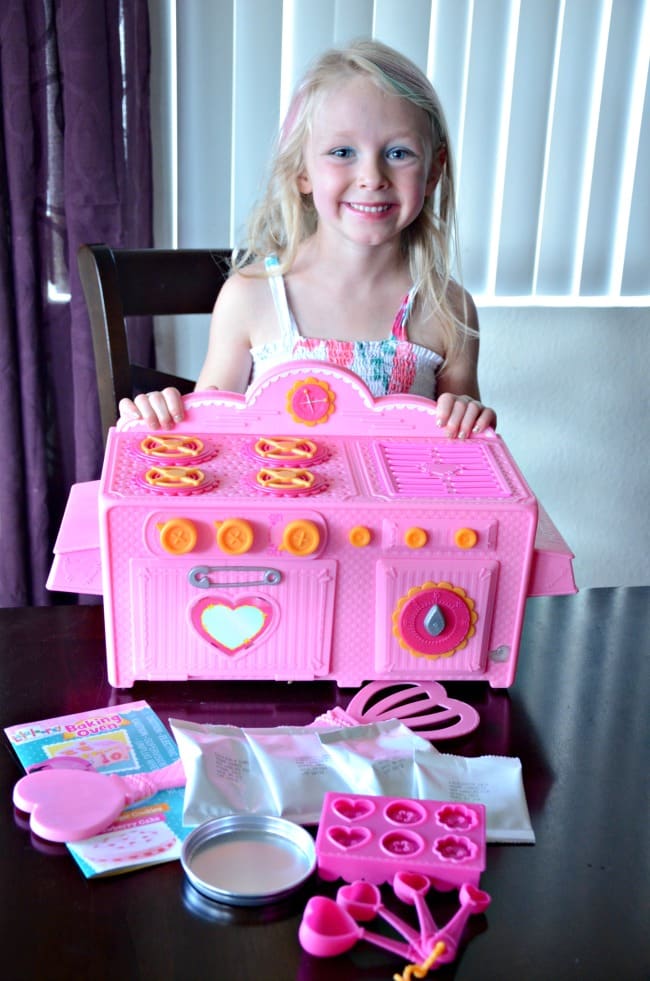 Lalaloopsy 2-in-1 Baking Oven {Review} - MomTrends