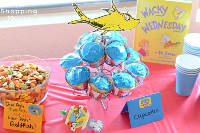 Fun And Creative Ideas To Throw Your Own Dr Seuss Party Momtrends 6574