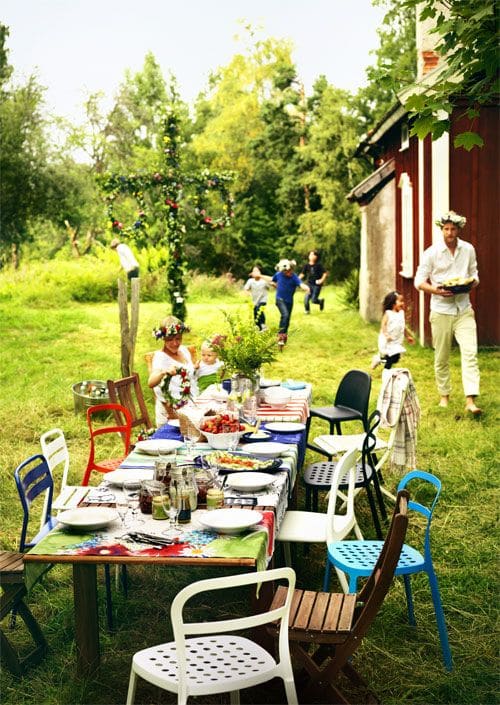 Celebrate With Kids Around The World: Midsommar in Sweden (Floral