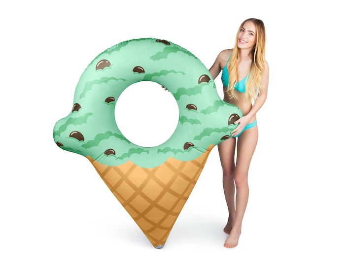 ice cream pool float