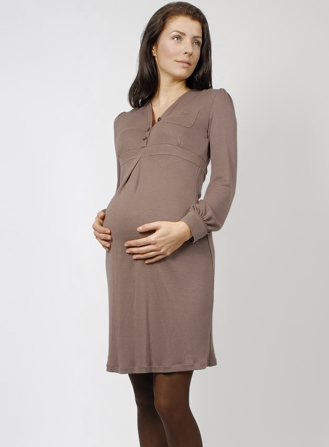 Fashion Forward Professional Wear for Moms-To-Be - MomTrends