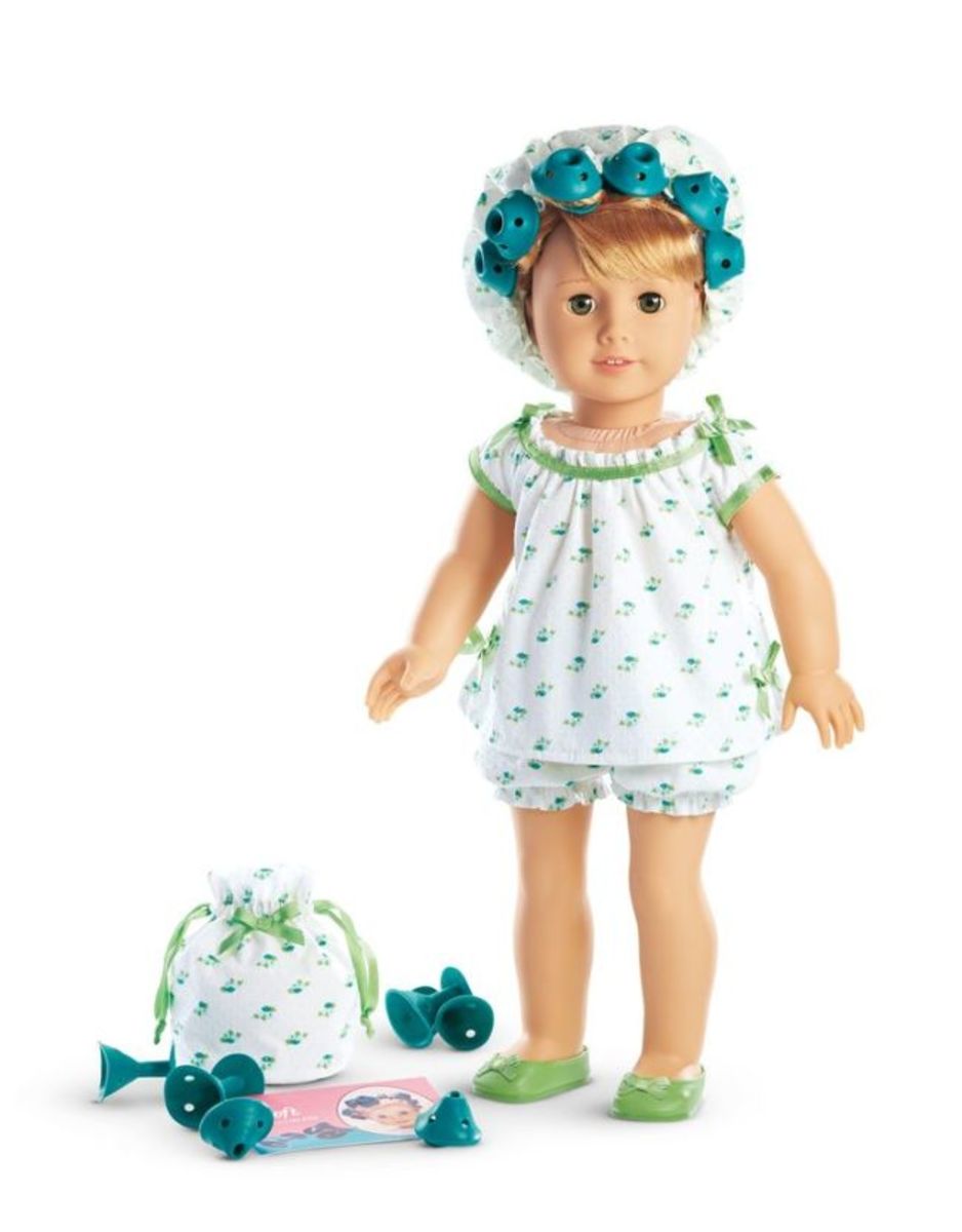 American girl store doll maryellen accessories