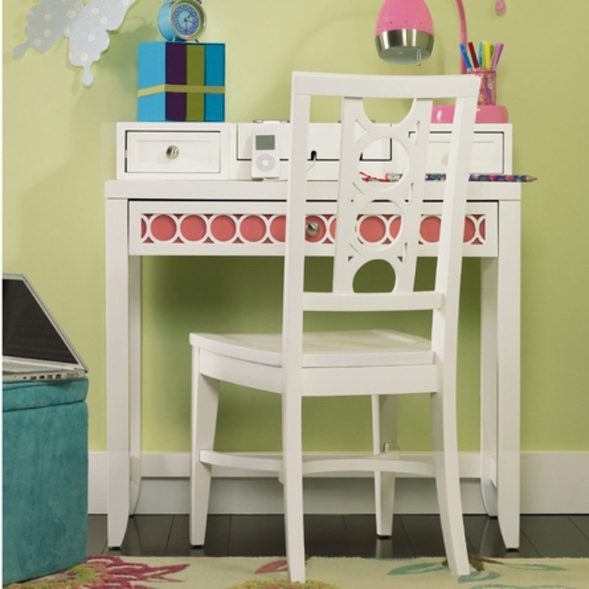 Gear Girl Best Desks For Kids Momtrends