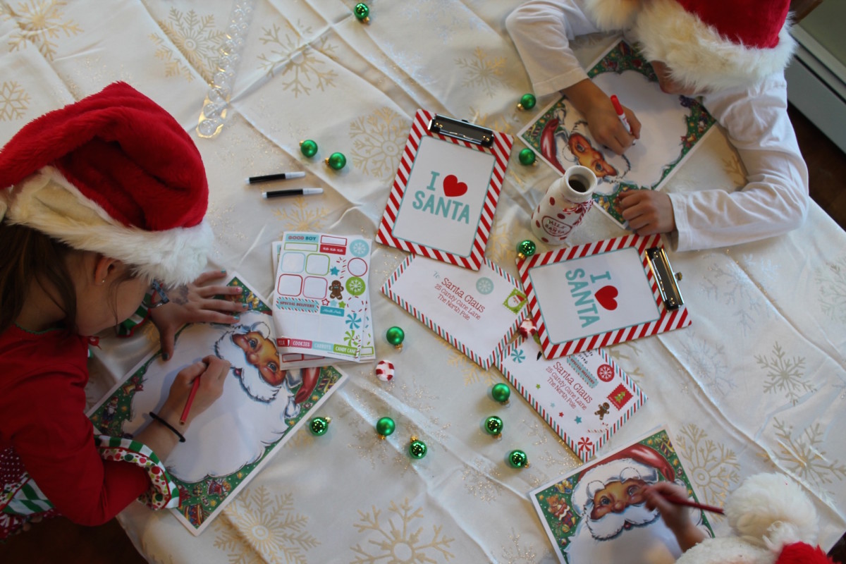 writing-and-receiving-personalized-letters-from-santa-momtrends